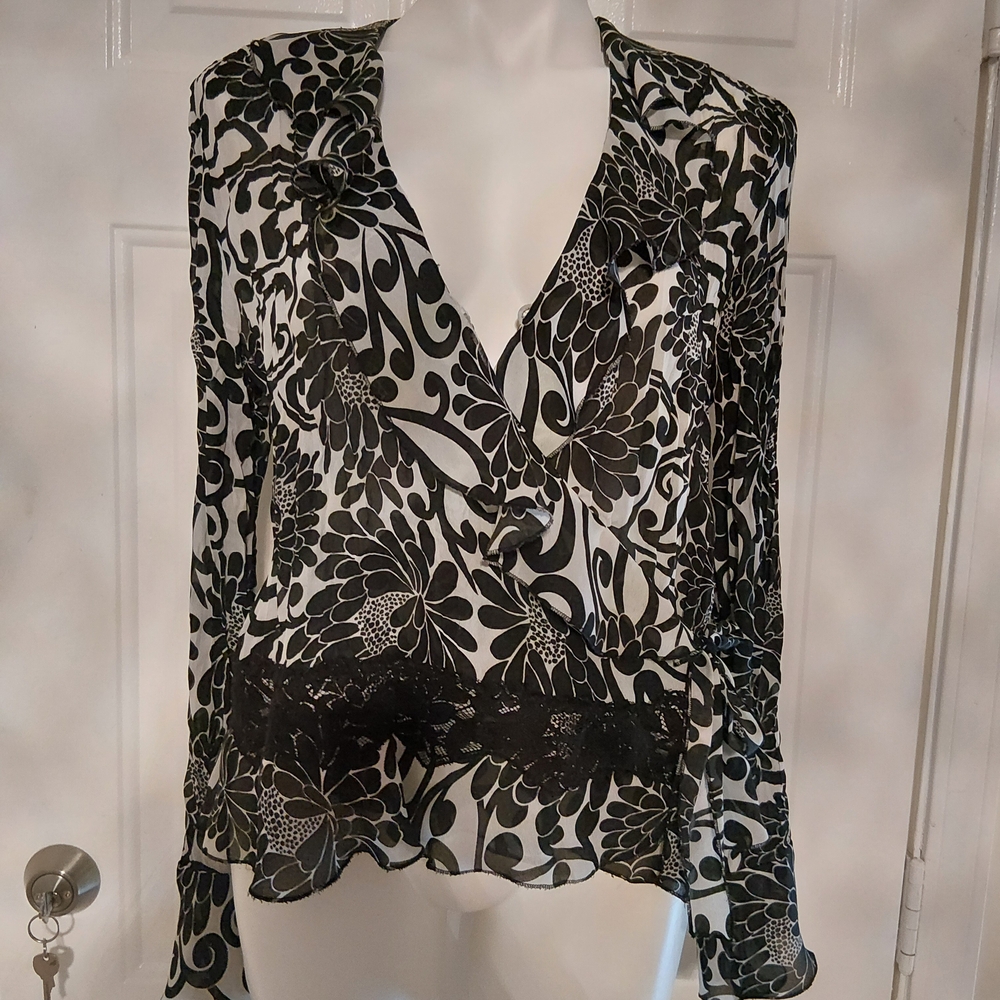 Sunny Leigh Black and White Floral Blouse